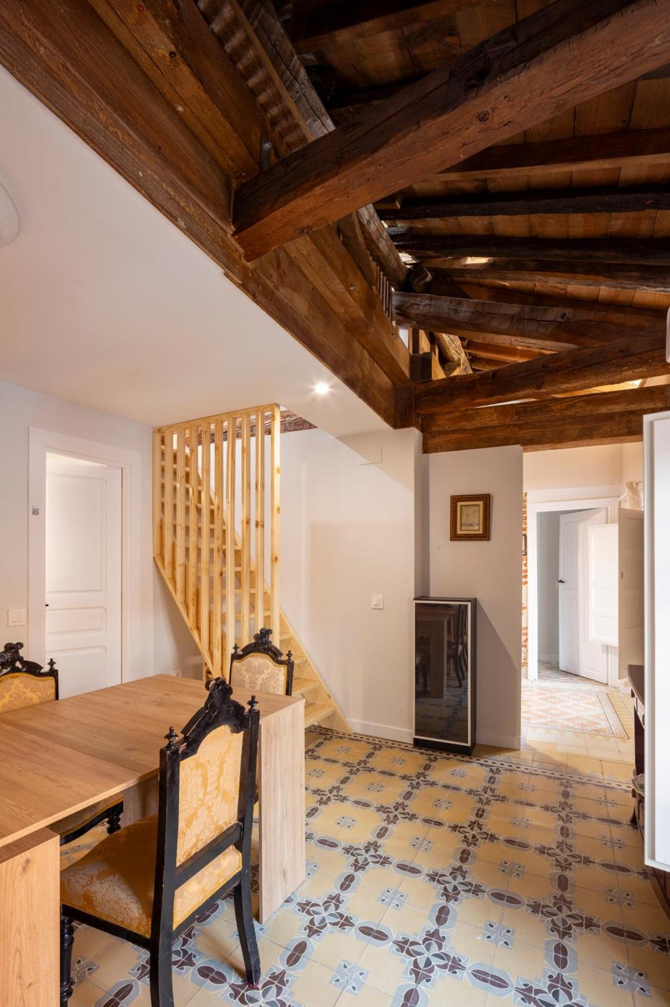 Apartamento Altior Catedral Homes Ávila エクステリア 写真